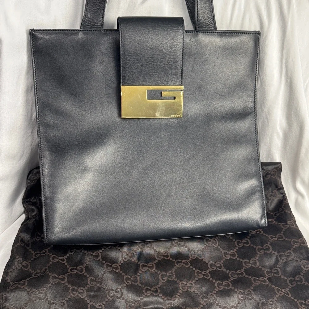 Elegant Gucci Black Leather Tote Bag - Picture 8 of 8